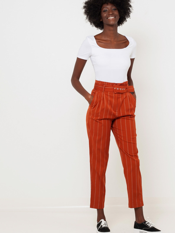 CAMAIEU Oranžne črtaste hlače s pasom CAMAIEU