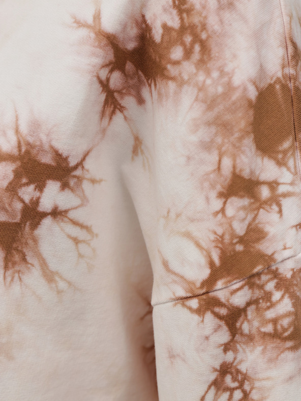 Noisy May Ilma Obleka