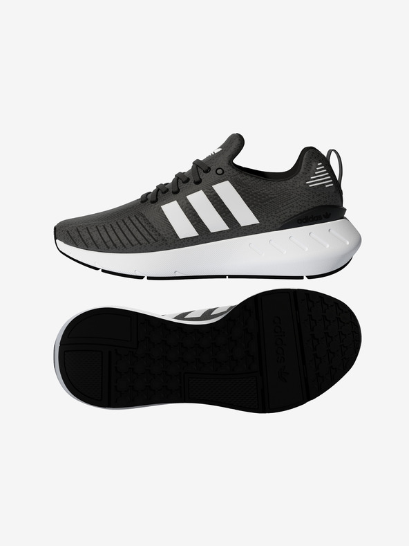 adidas Originals Črne ženske superge adidas Originals Swift Run 22