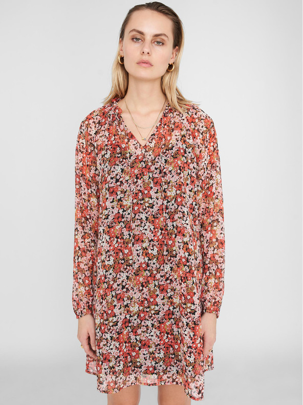 Noisy May MIA Obleka