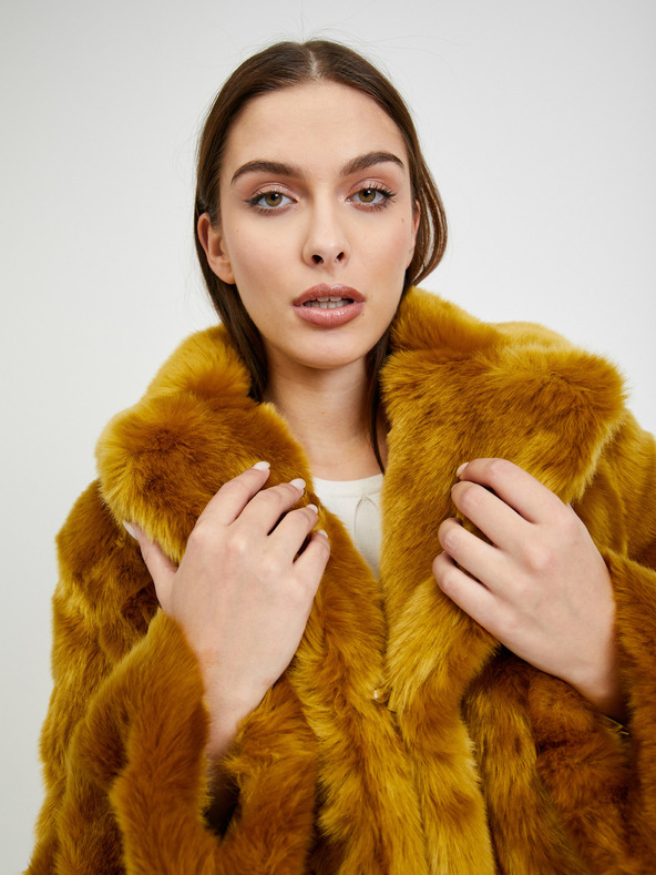 Orsay Gorčično rumen ženski plašč iz umetnega krzna ORSAY