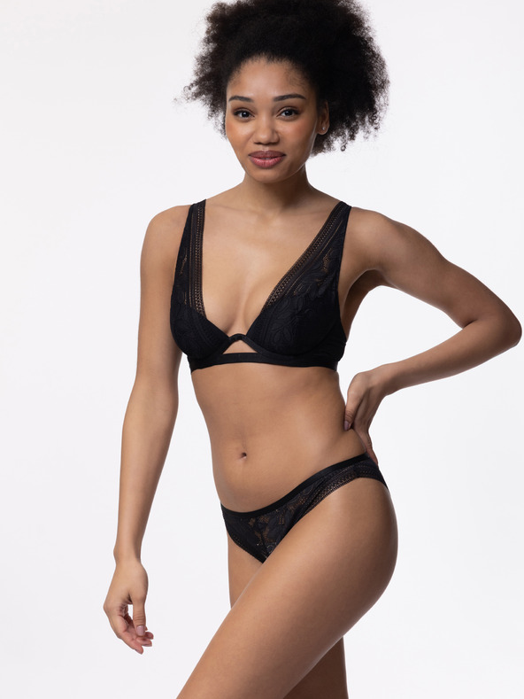 DORINA Astrid Hlačke