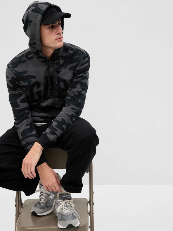 GAP Jopica z logom Gap in kapuco GAP