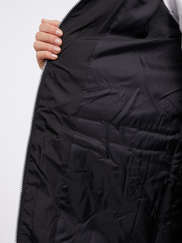 Vero Moda Črn VERO MODA Ženski zimski prešiti plašč Liga