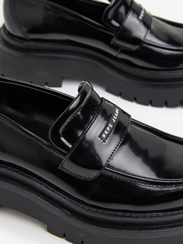 Pepe Jeans Črne ženske svetleče mokasine Pepe Jeans Queen Oxford