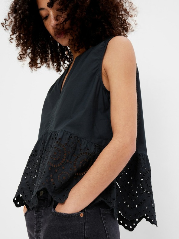 GAP Bombažen peplum crop top z čipko GAP