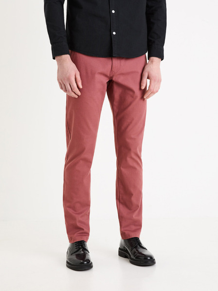 Celio Moške hlače chino v bordo barvi Celio Tocharles