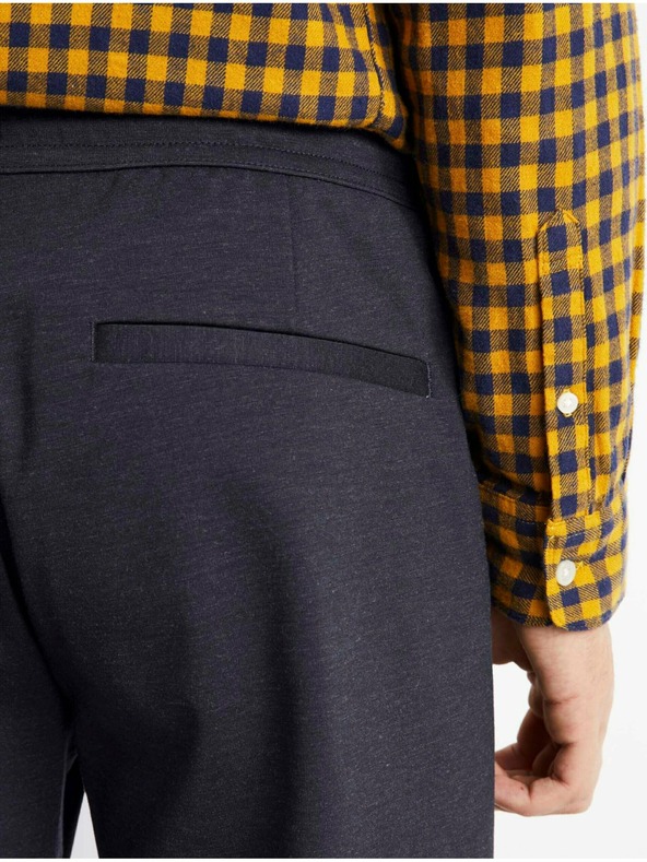 Celio Temno modre moške oprijete hlače Celio Cobozal