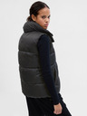 GAP Vodoodpudivá prešívaná vesta PrimaLoft® GAP