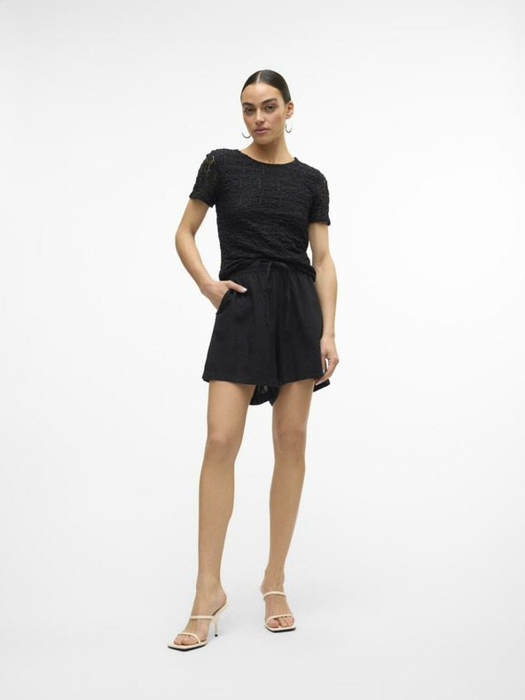 Vero Moda Črne ženske kratke hlače s platnom Vero Moda Linn