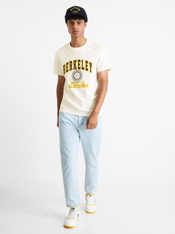 Celio Rumeno-bela moška univerzitetna majica Celio Berkeley