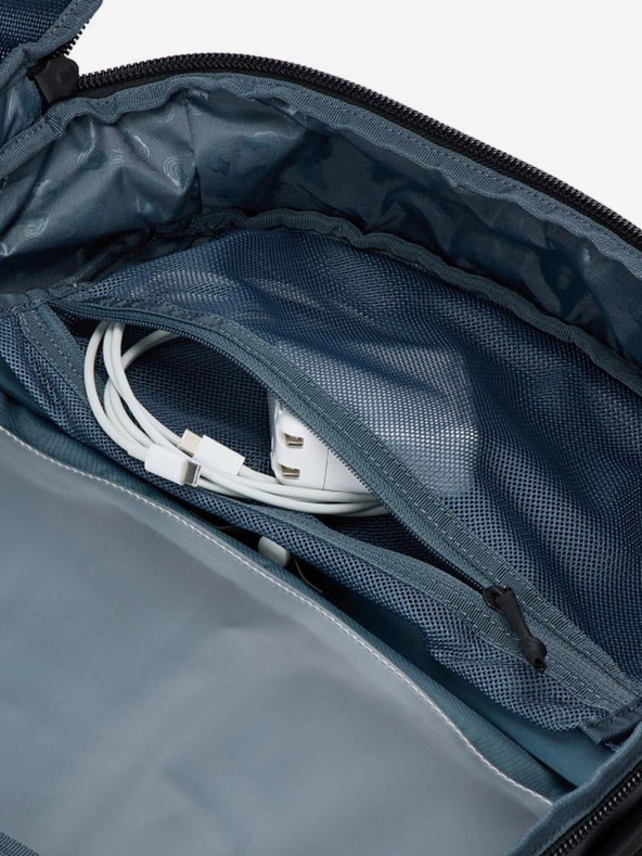 Thule Črn potovalni nahrbtnik Thule Aion 40 l