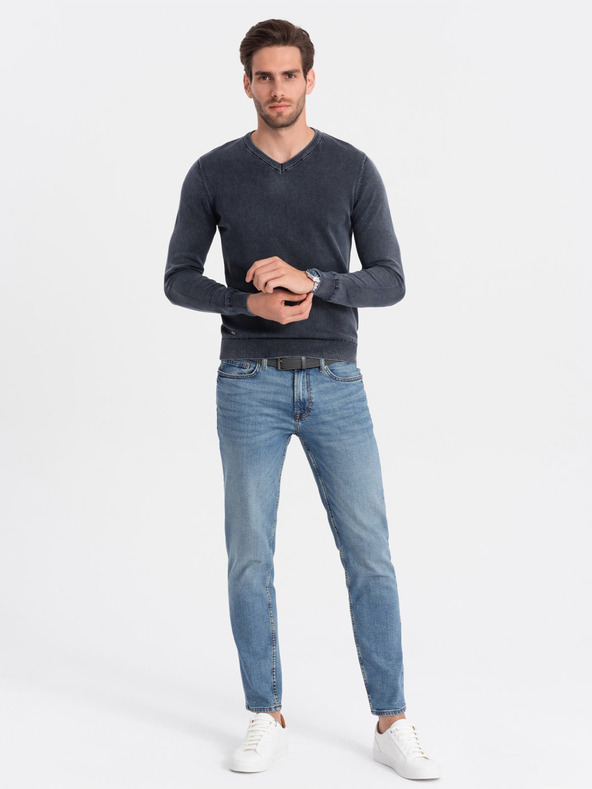 Ombre Clothing Temno moder moški osnovni pulover z v-izrezom Ombre Clothing