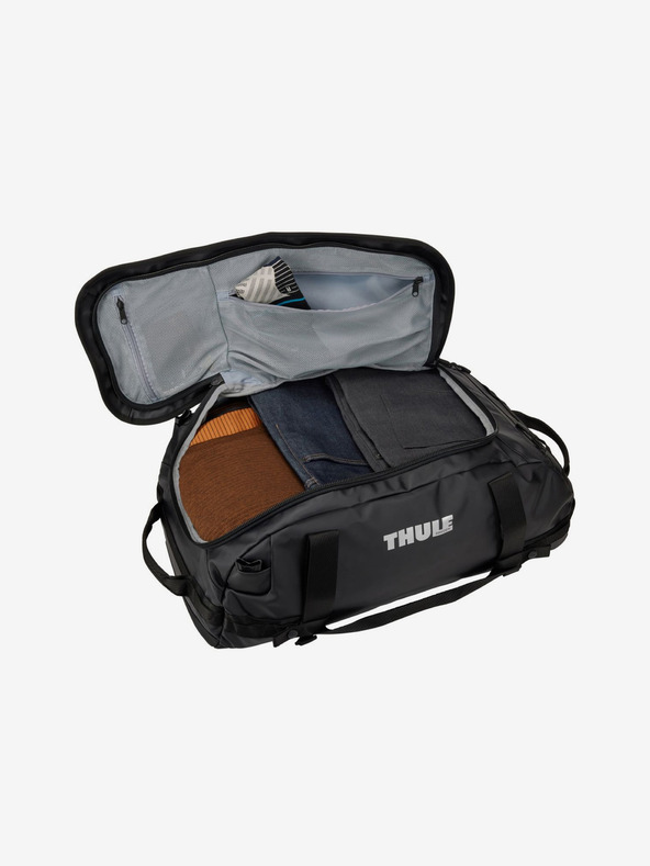 Thule Črna potovalna torba Thule Chasm 40 l