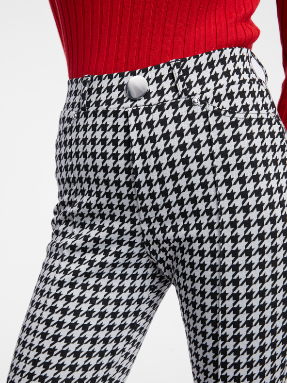 Orsay Belo-črne ženske vzorčaste hlače ORSAY