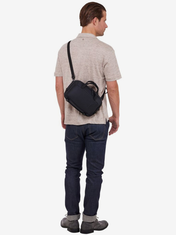 Thule Črna ramenska torba Thule Subterra 2 5L