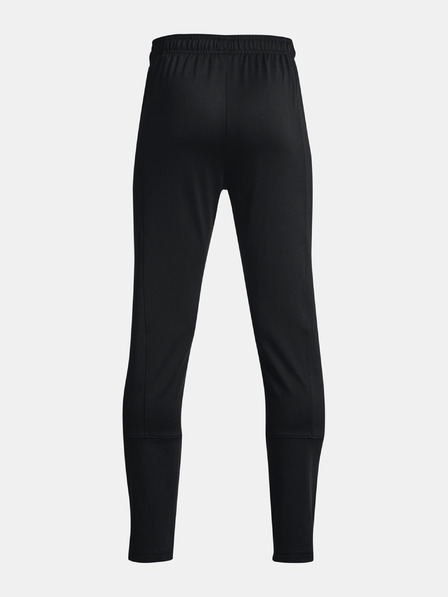 Under Armour Deške spodnji del trenirke Under Armour Y Challenger Training Pant-BLK