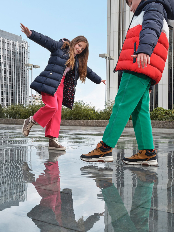 Geox Rumena otroška gležnjarska obutev Geox Flexyper Plus Boy