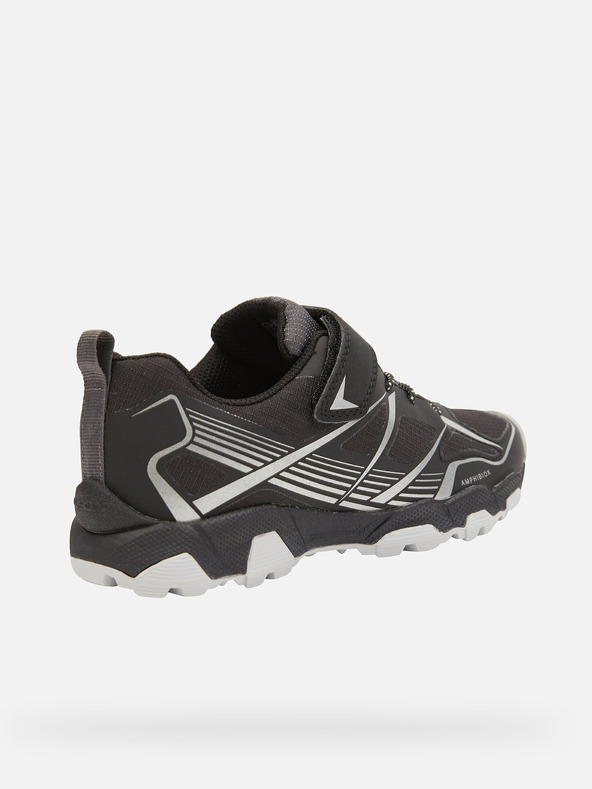 Geox Črne deške superge Geox Magnetar B Abx