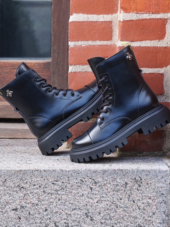 Geox Črni gležnjarji Geox Maquinnerns Girl