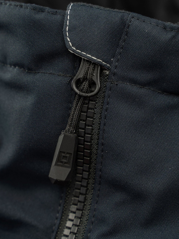 Horsefeathers Arianna Jakna