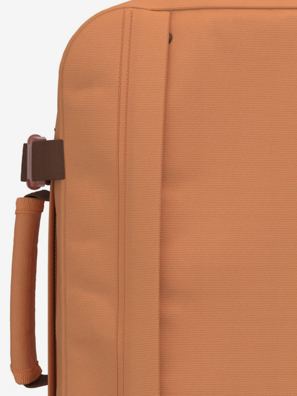 CabinZero Rjav nahrbtnik CabinZero Classic 28L Gobi sands