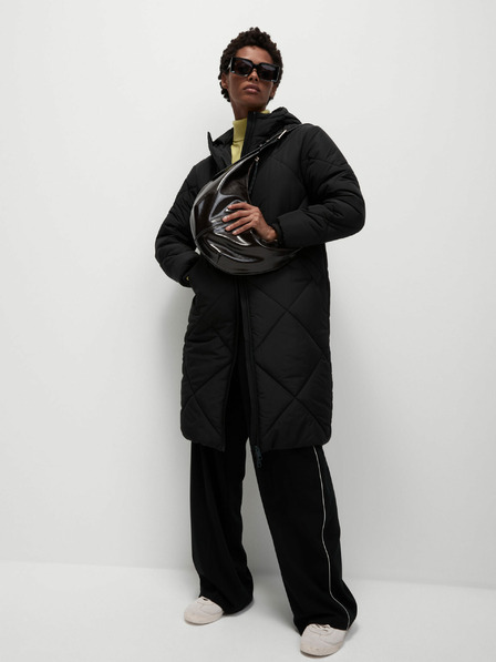 Marks & Spencer Prešiti plašč Thermowarmth™ z diamanti Marks & Spencer črna