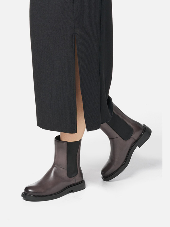 Geox Bež ženski gležnjarji Geox Serilda