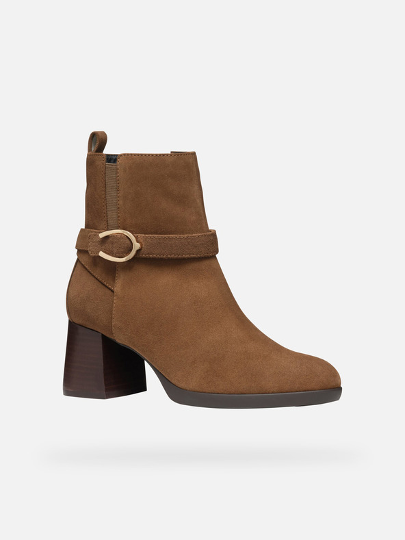 Geox Rjavi ženski gležnjarji Geox Walk Pleasure 55