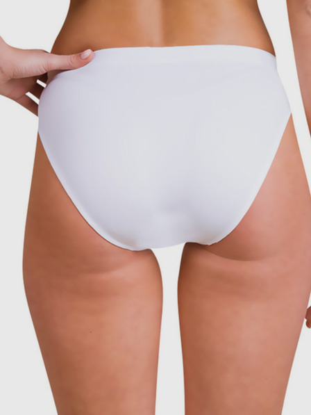 Bellinda Bele ženske brezšivne nogavice BELLINDA Seamless Microfibre Minislip