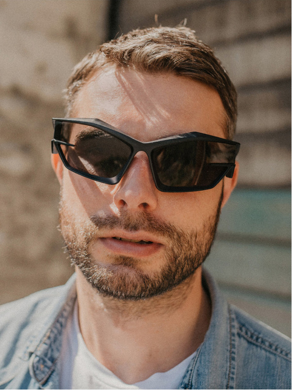 VEYREY VeyRey Unisex futuristična sončna očala Calictor črna univerzalna