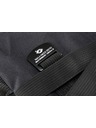 CabinZero Črn unisex nahrbtnik CabinZero Classic Absolute Black (28L)