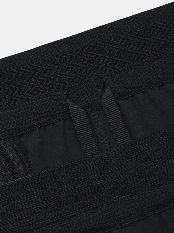 Under Armour Moške kratke hlače Under Armour UA Peak Woven Shorts