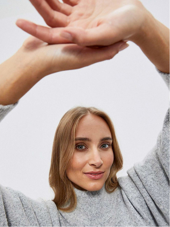 Moodo Svetlo siva ženska obleka Moodo