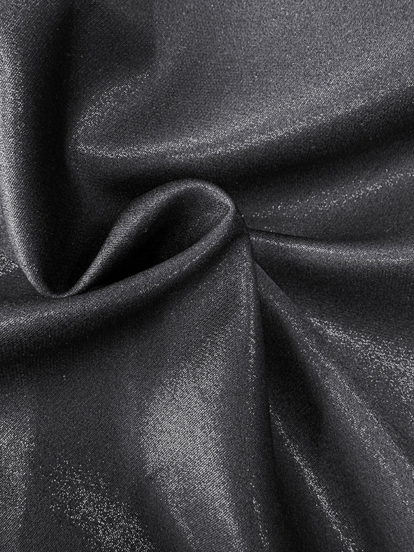 numoco Črna ženska obleka s podaljšanim izrezom Numoco