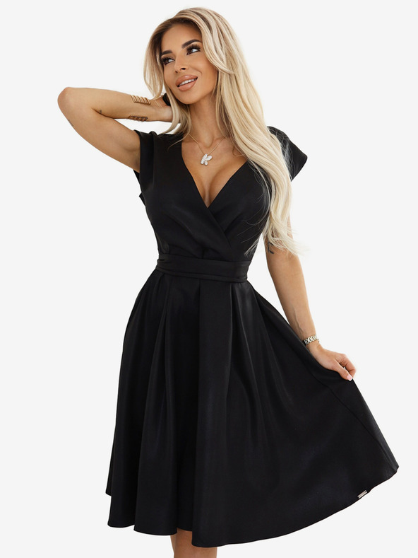 numoco Črna ženska obleka s podaljšanim izrezom Numoco