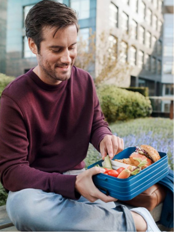 Mepal Črn jedilni zabojnik Mepal Bento (1500 ml)