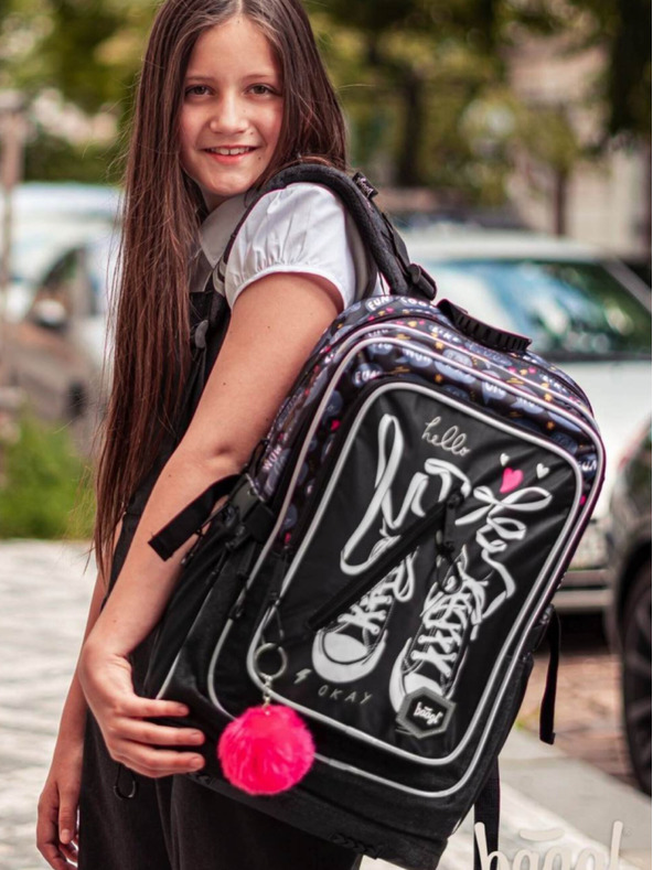 BAAGL  Črni kubični šolski nahrbtnik Sneakers Baagl