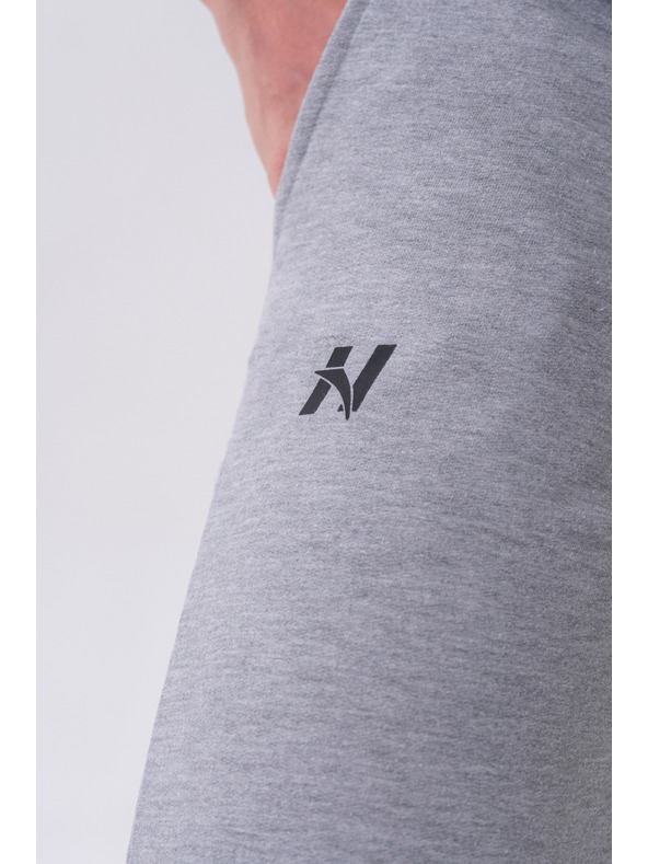 Nebbia Ozke trenirke s stranskimi žepi "Reset" 321 Nebbia