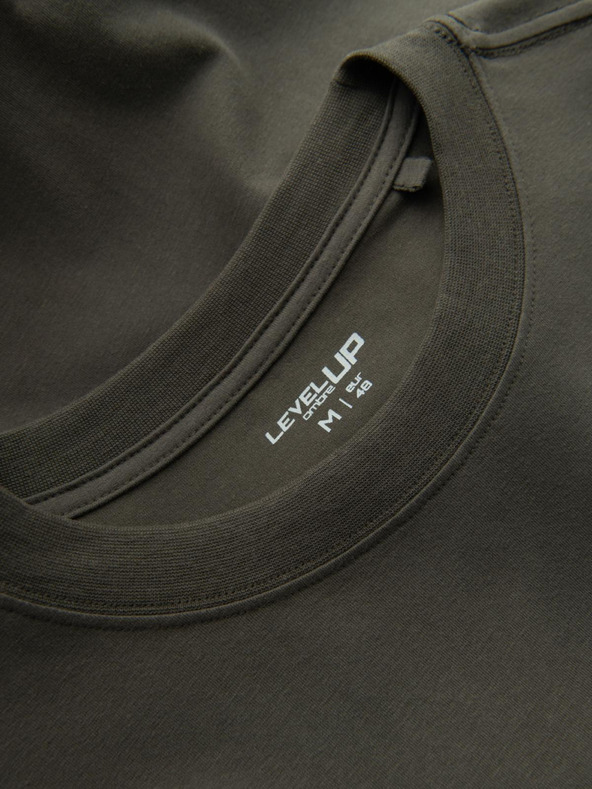 Ombre Clothing Moška bombažna majica LOOSE FIT z dolgimi rokavi in okroglim vratom - sivo-zelena V3 OM-LSBC-0129 Ombre Clothing