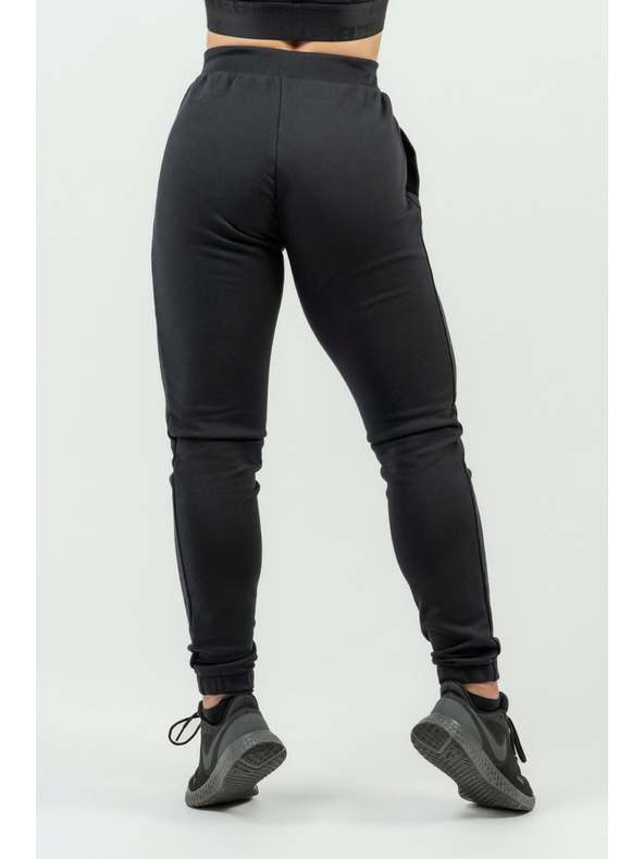 Nebbia NEBBIA Ženske hlače s podpisom INTENSE s prostim krojem 846 Nebbia