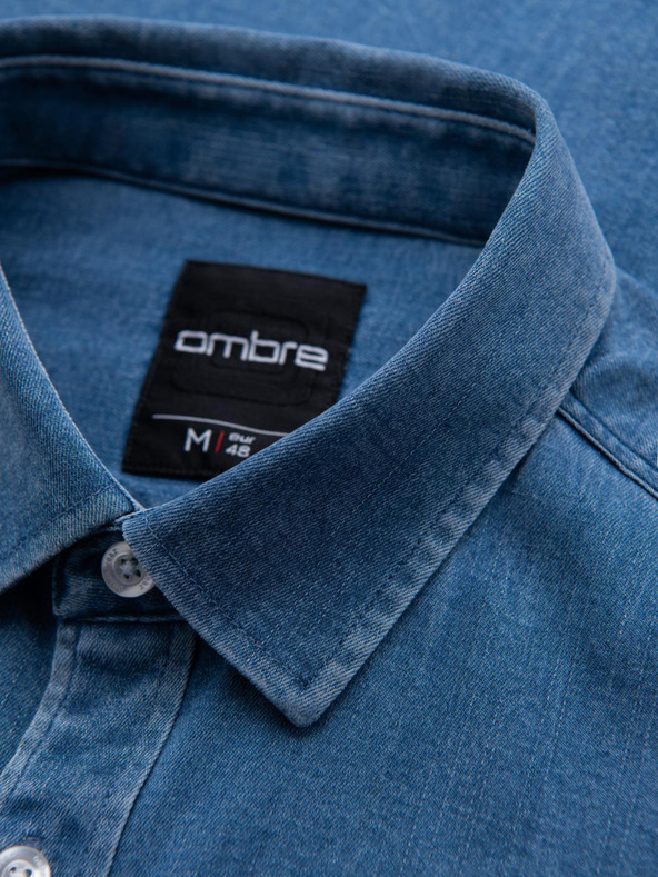 Ombre Clothing Moška majica iz džinsa z liocelom in vezenino na prsih - modra Ombre Clothing