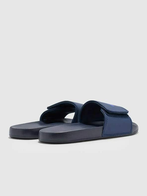 4F Fantovski natikači 4F Velikost: