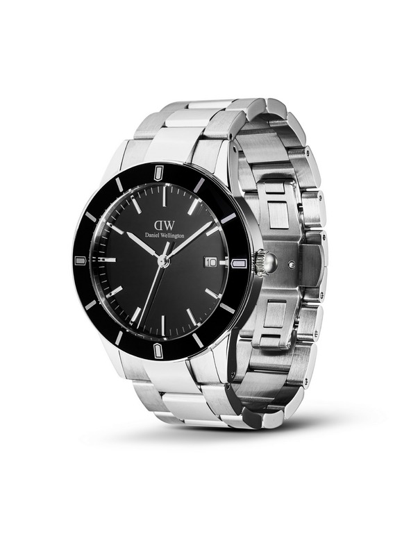 Daniel Wellington Moške ure Daniel Wellington Iconic Paradigma 40 DW00100822