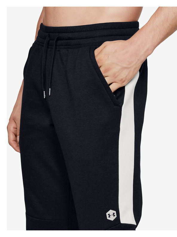 Under Armour Recover Spodnji del trenirke